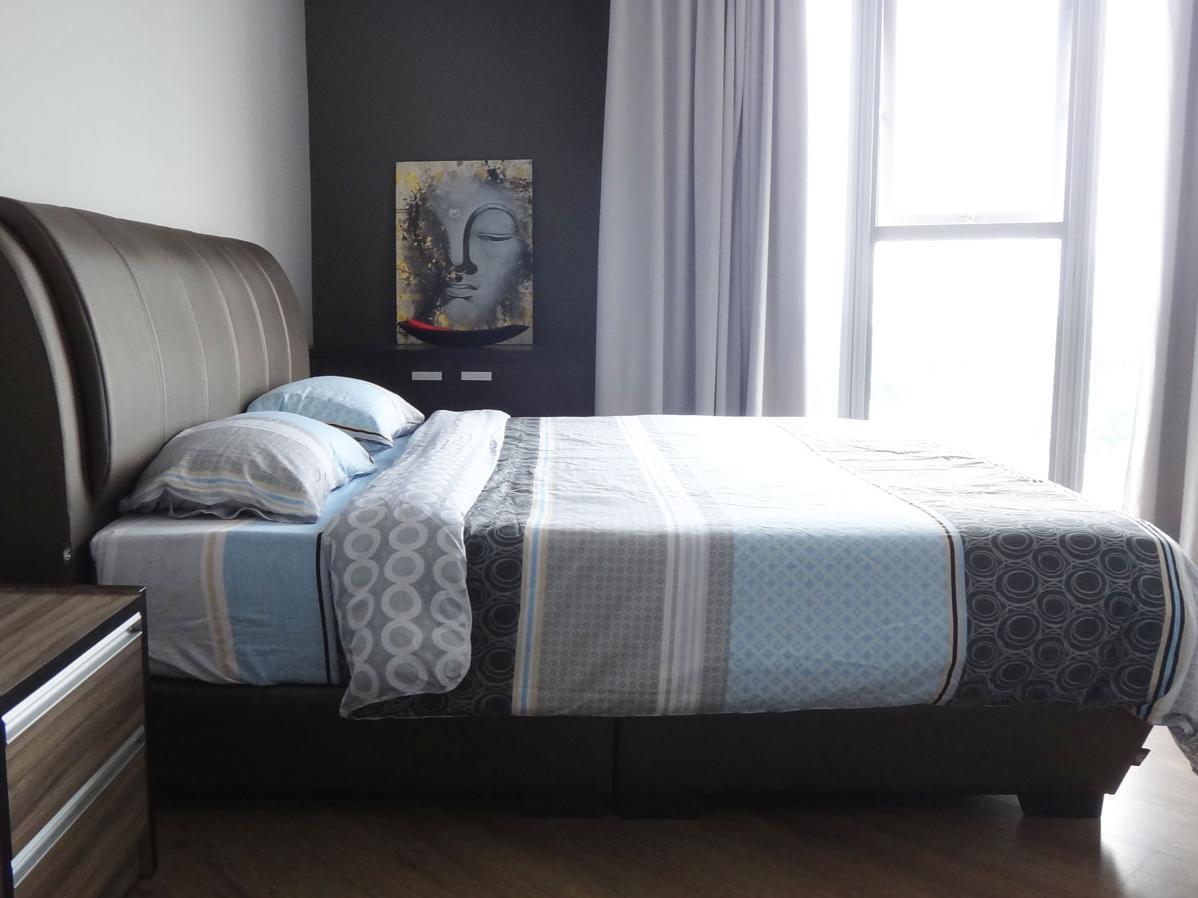 Pj8 Service 2 Bedrooms Near Train Station Apartment *